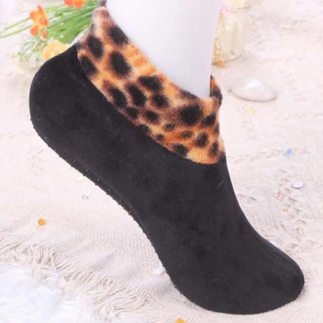 1 Pair Unisex Thick Winter Sock Non Slip Elastic Sock 8 Colors to choose from