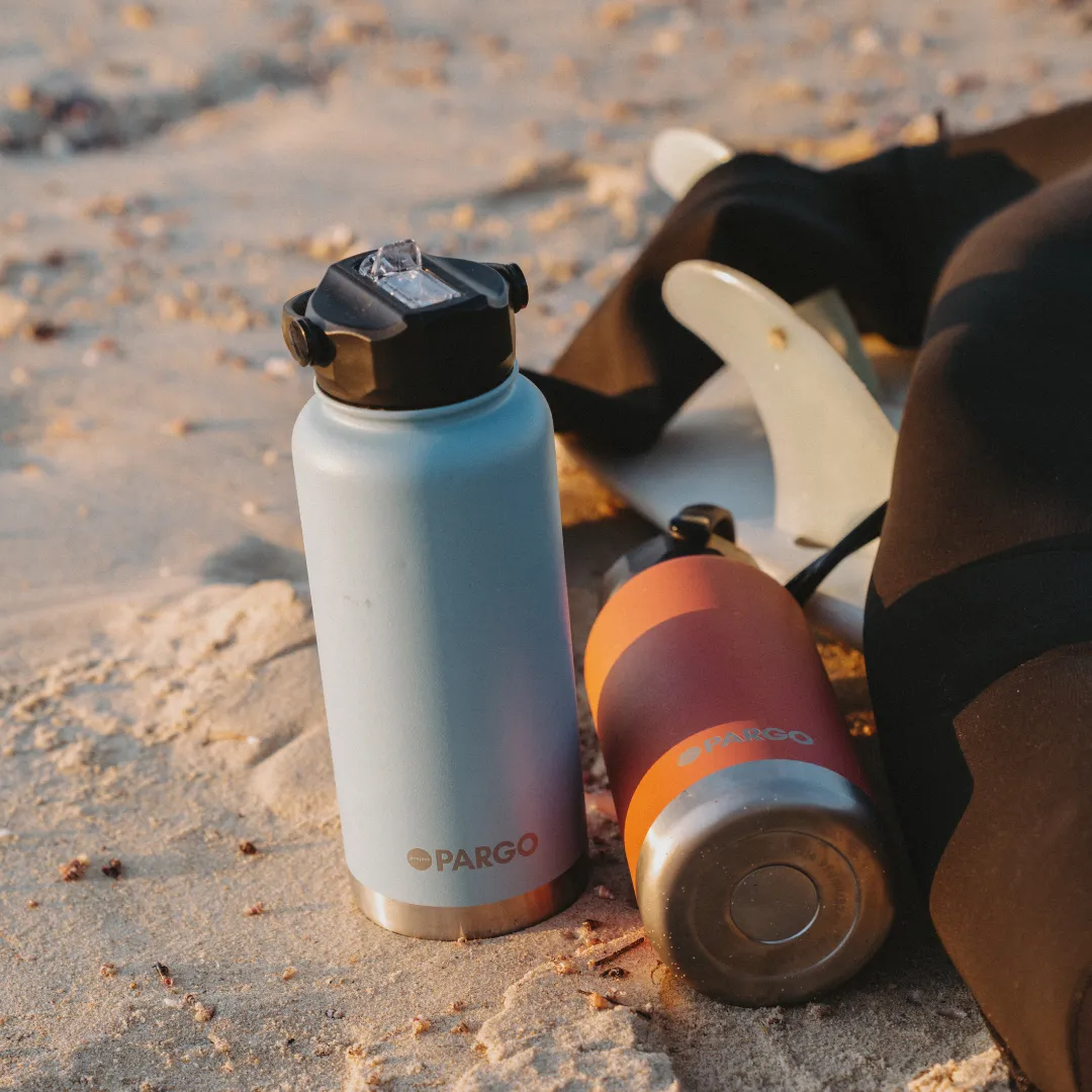 950mL Insulated Bottle w/ Straw Lid