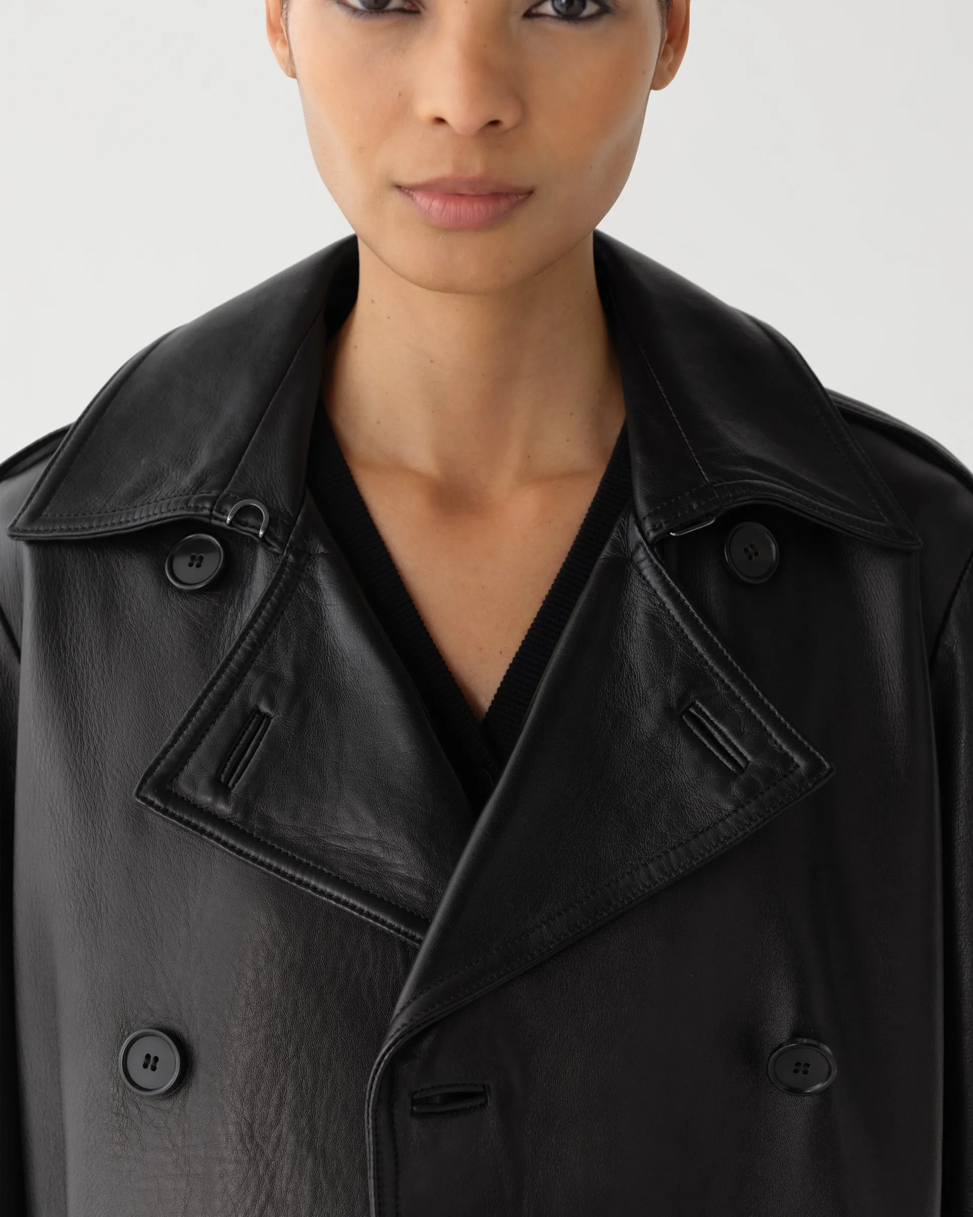 Charlotte Trench in Leather, Black