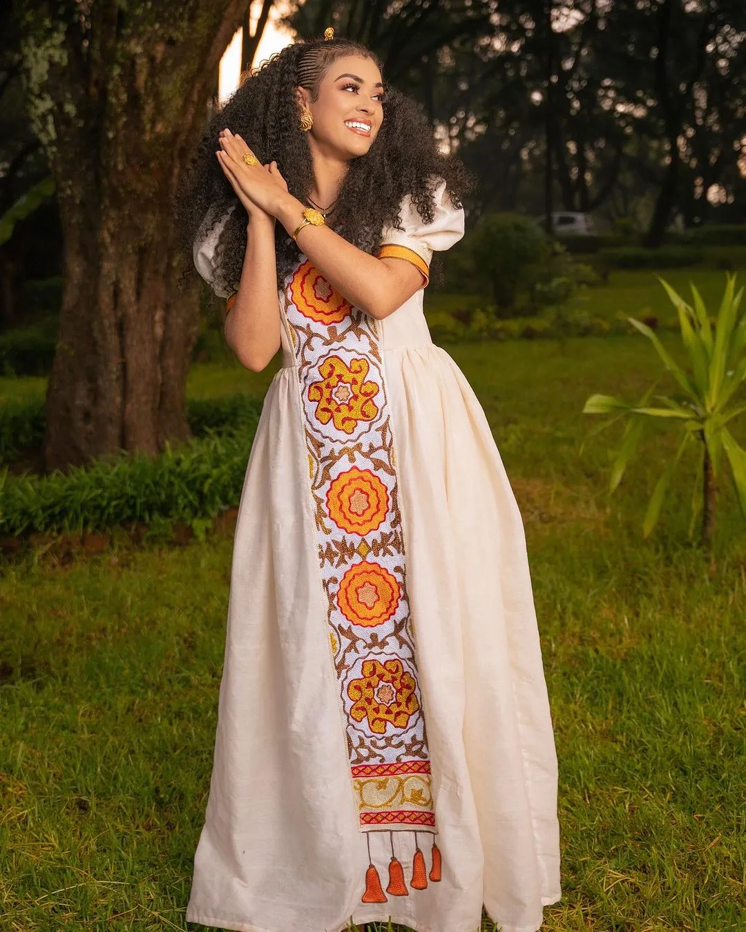 Gorgeous Habesha Dress Vibrant Ethiopian Traditional Dress Elegant Habesha Kemis with Modern Touch