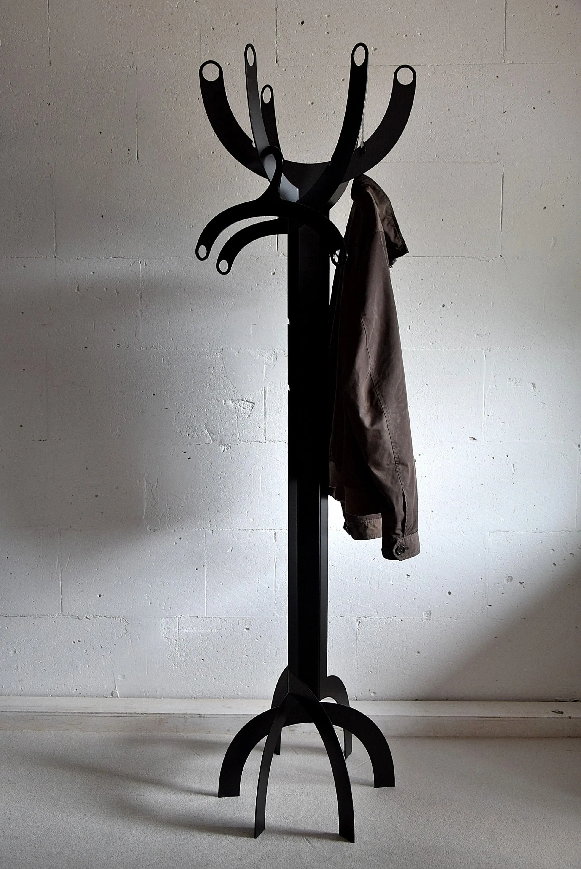 Italian Post Modern Black Metal Coat Stand