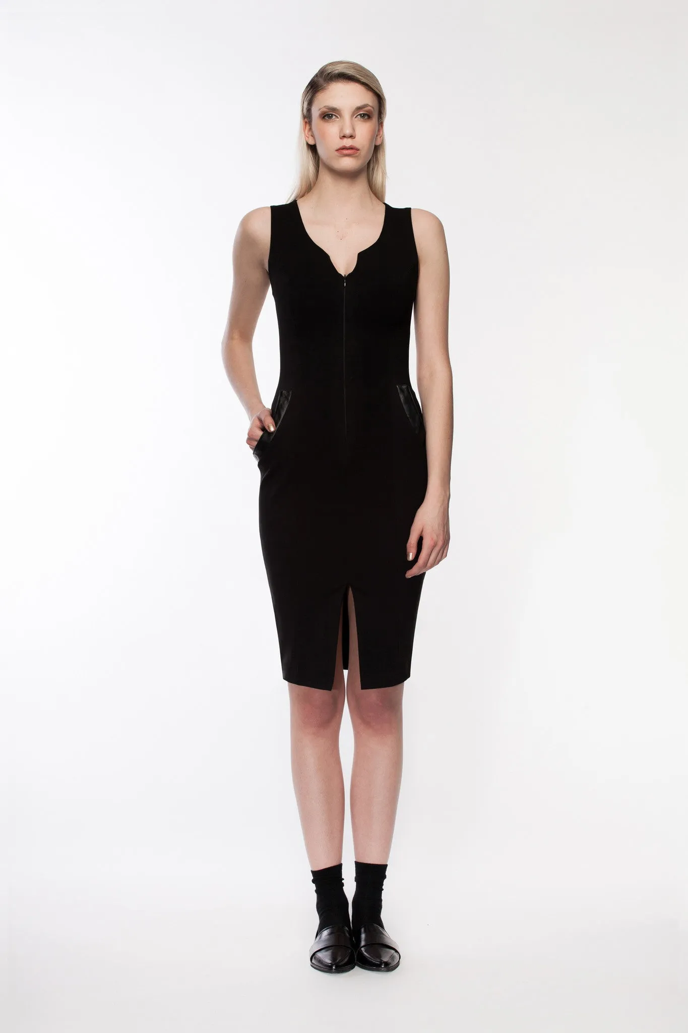 Lenox - basic black dress