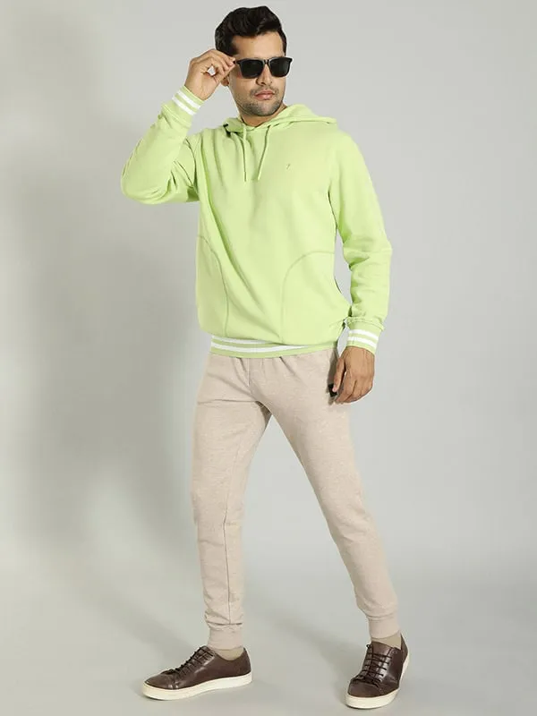 Men Solid Sweatshirt with Hoodie