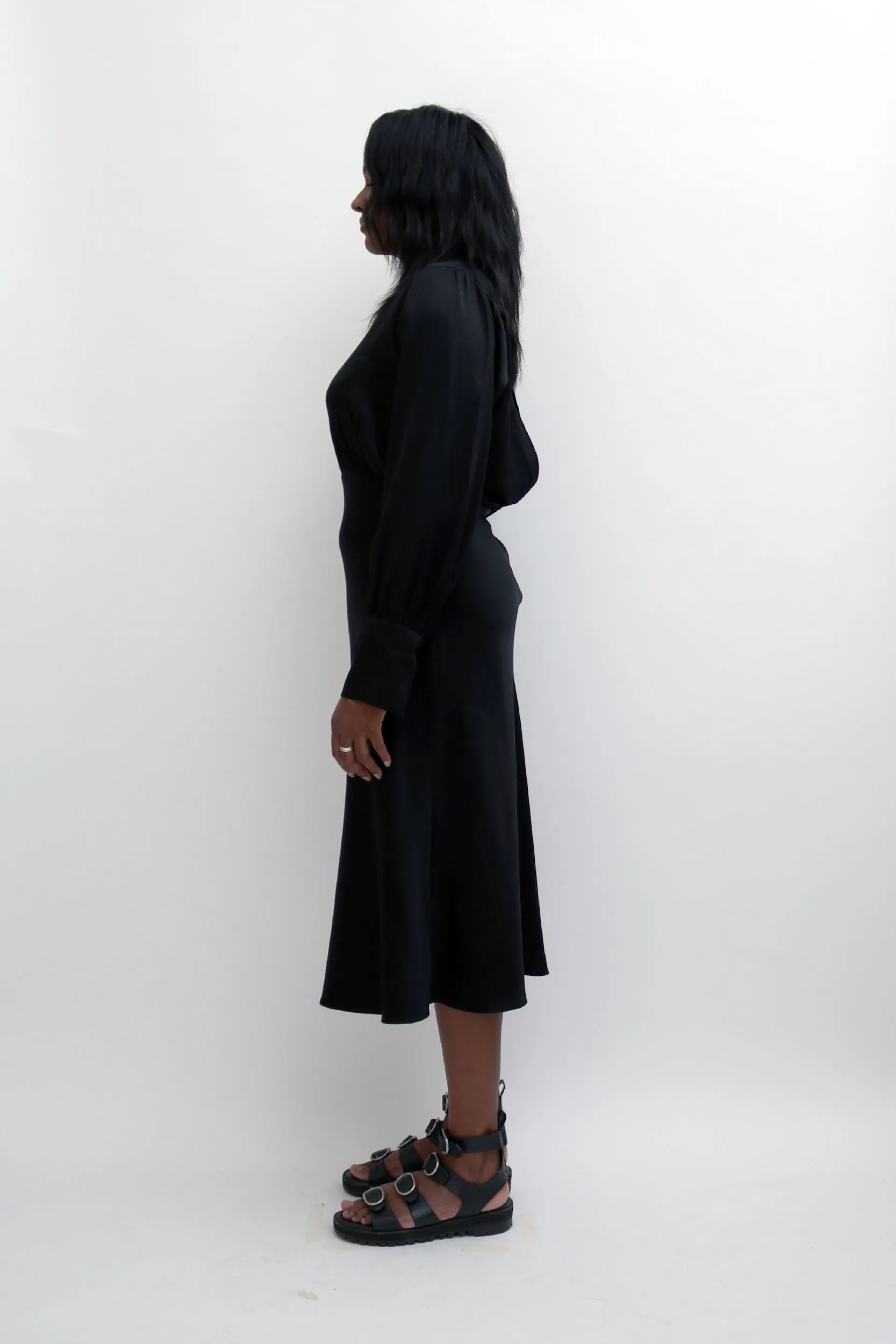 RENT: SAMSØE SAMSØE BLACK SATIN MIDI DRESS — from £32.25 per week